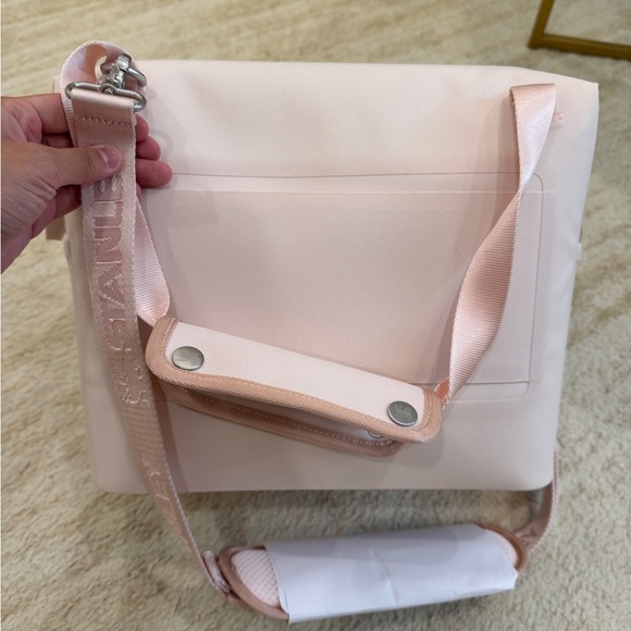 Stanley Pink Travel Bag with Minimalist Design - Picture 3 of 4